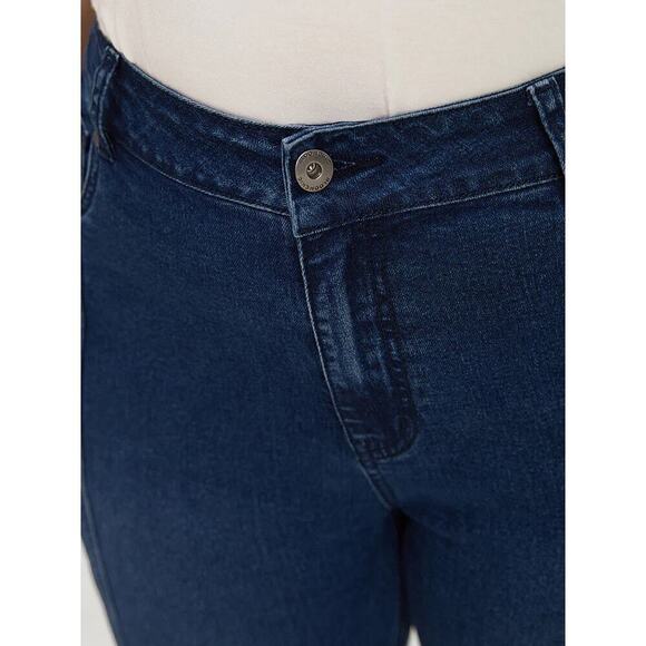 Size 22 • 3x • BloomChic • Very Stretchy Pocket Dark Wash Patchwork Jeans - Picture 3 of 7